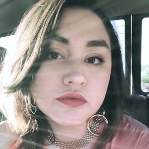 Meet your Posher, Kendra